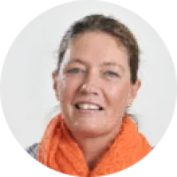  Claire   Dravet-mery  ,  à Lyon