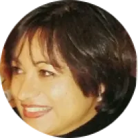  Sarah   Bizouerne  ,  à Lyon