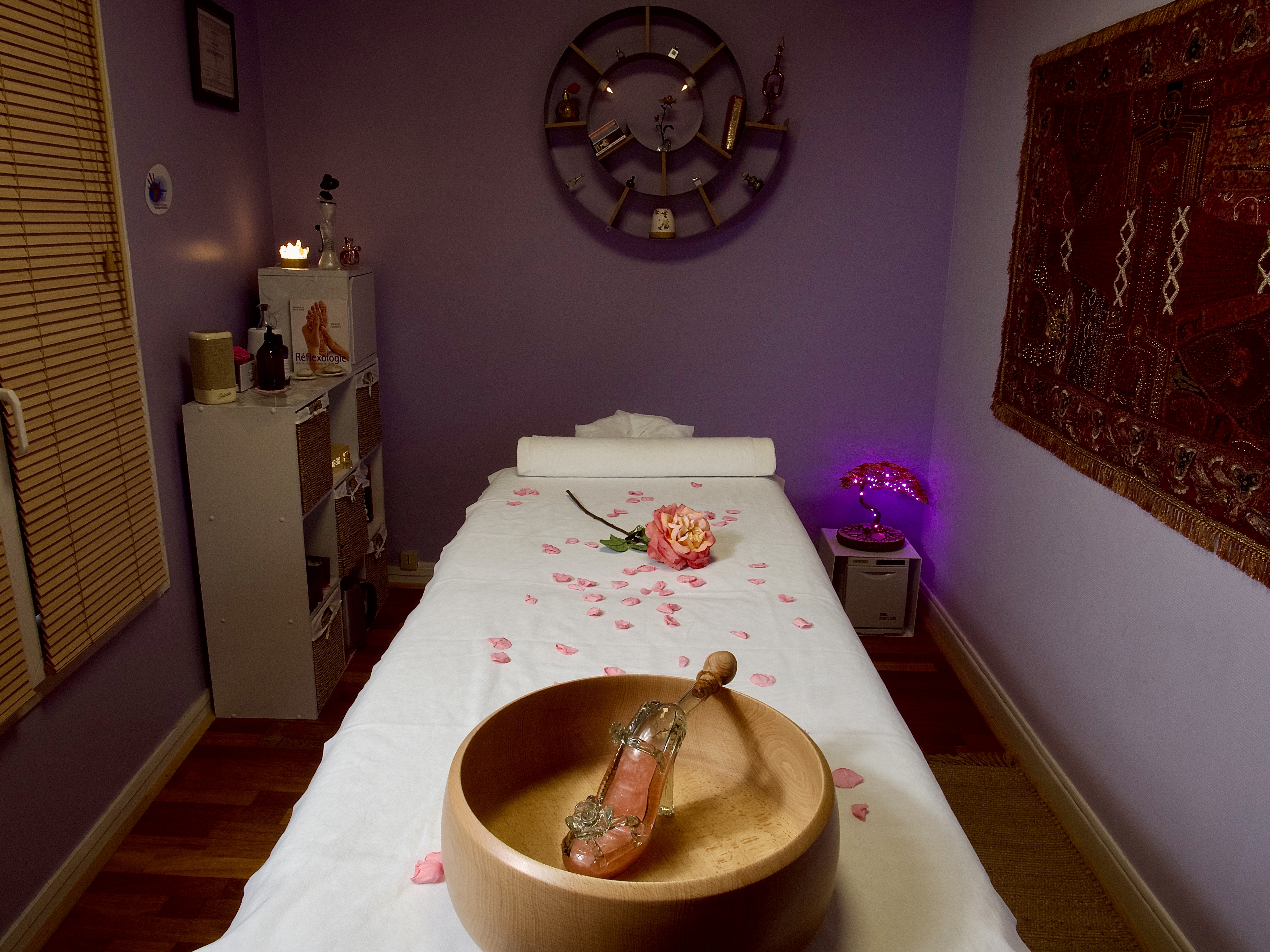 Photo numéro 3 de la galerie de Sajeda Tabbara : Masseur bien-être à Brunoy. Prendre RDV