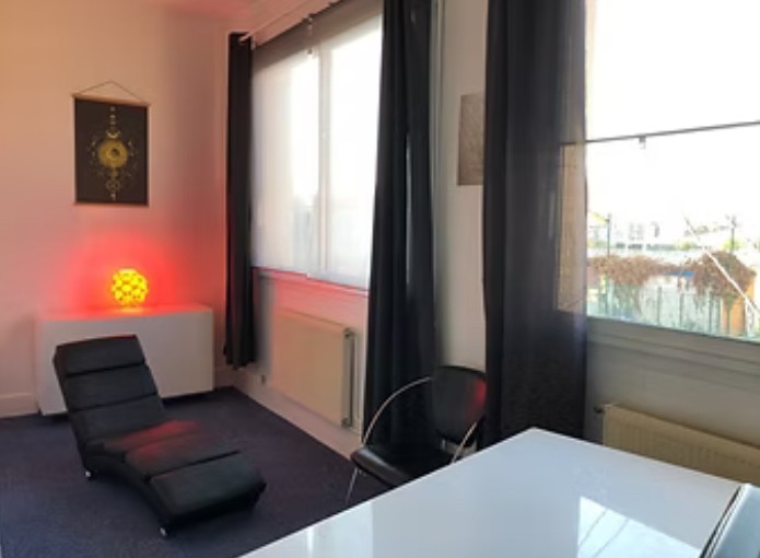 Photo numéro 1 de la galerie de Marine Mateos : Hypnothérapeute à Rueil-Malmaison. Prendre RDV