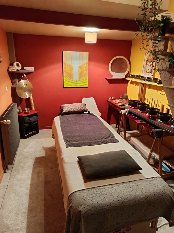 Photo numéro 3 de la galerie de Folavril Pouillard : Sonothérapeute à Saint-Ignat. Prendre RDV