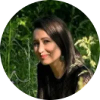  Lucy   Lassalle  ,  à Lyon