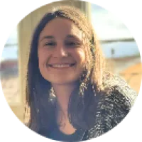  Clémence   Karmann  ,  à Lyon