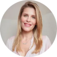  Sandra   Zerbib  ,  à Lyon