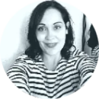  Fabienne   Ferreira-Senra  ,  à Lyon