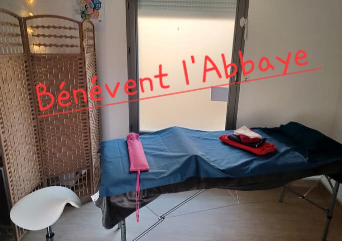 Photo numéro 8 de la galerie de Nathalie Garnier : Masseur bien-être à Bénévent-l'Abbaye. Prendre RDV