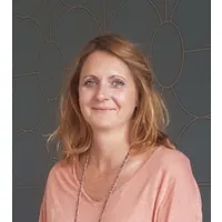  Elisabeth   Cloix  , Sophrologue à Lyon