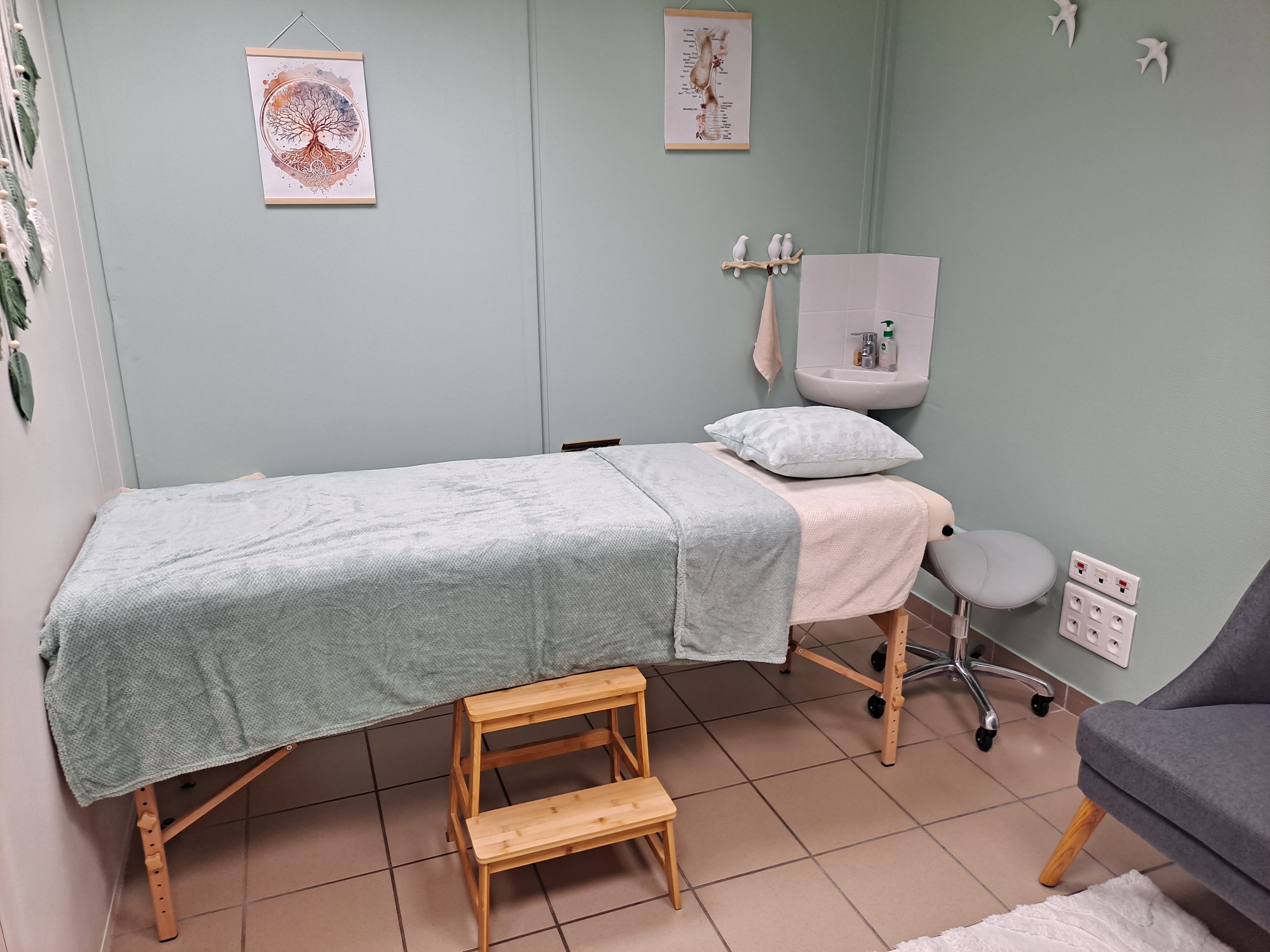 Photo numéro 2 de la galerie de Vanessa Cros : Réflexologue à Feurs. Prendre RDV