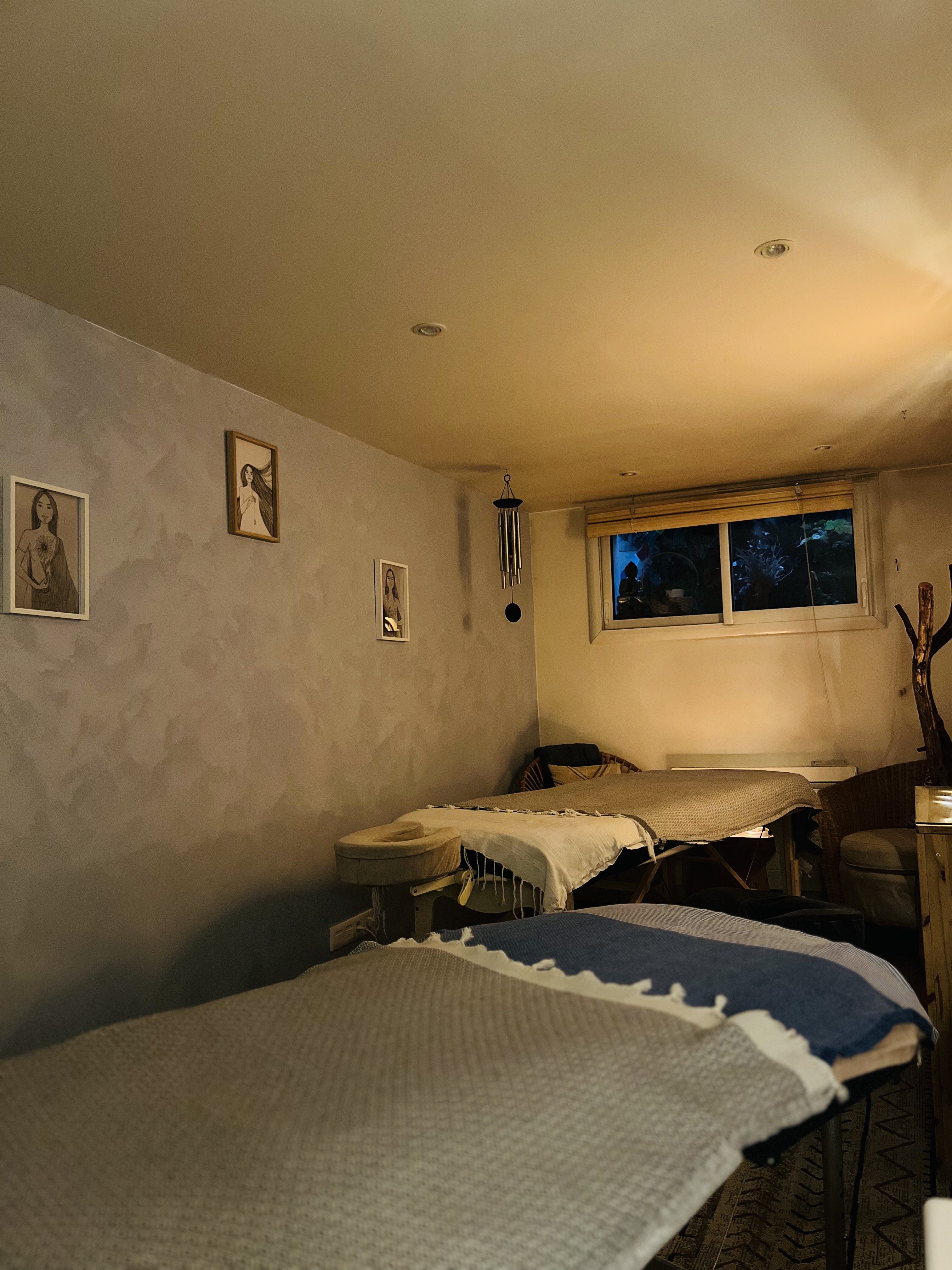 Photo numéro 5 de la galerie de Chloée Malisa : Masseur bien-être à Reims. Prendre RDV