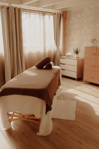 Photo numéro 2 de la galerie de Ségolène Fasquel : Réflexologue à Annecy. Prendre RDV