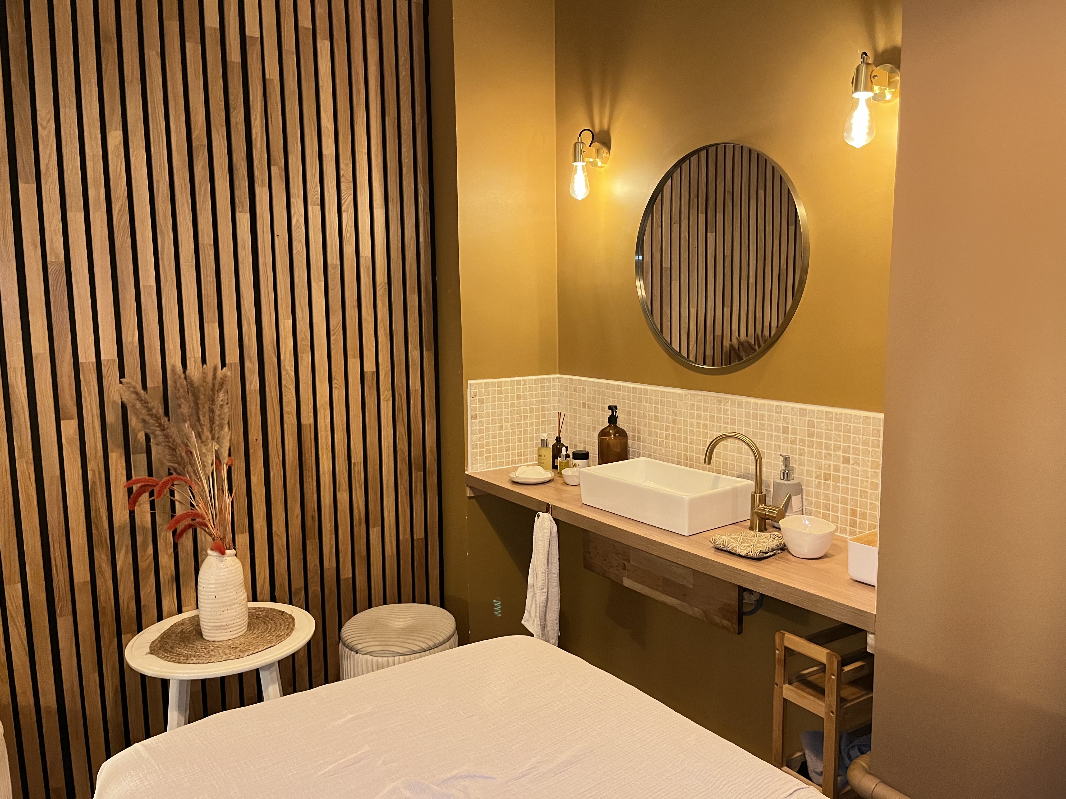 Photo numéro 2 de la galerie de Carole Delmas : Masseur bien-être à Paris. Prendre RDV