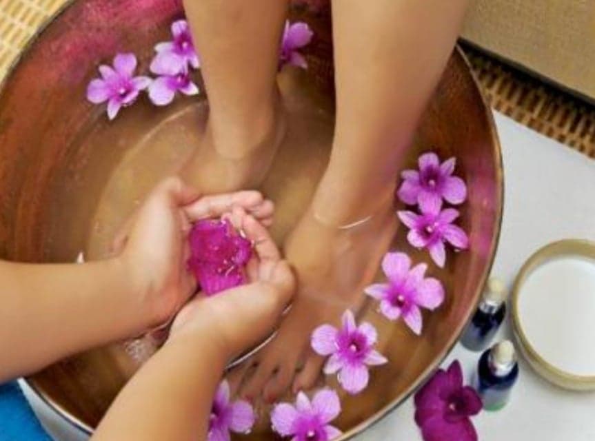 Photo numéro 3 de la galerie de Véronique Montoya : Masseur bien-être à Saint-Germain-de-Fresney. Prendre RDV