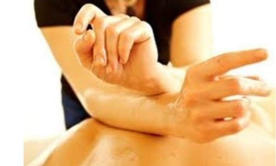 Photo numéro 4 de la galerie de Véronique Montoya : Masseur bien-être à Saint-Germain-de-Fresney. Prendre RDV