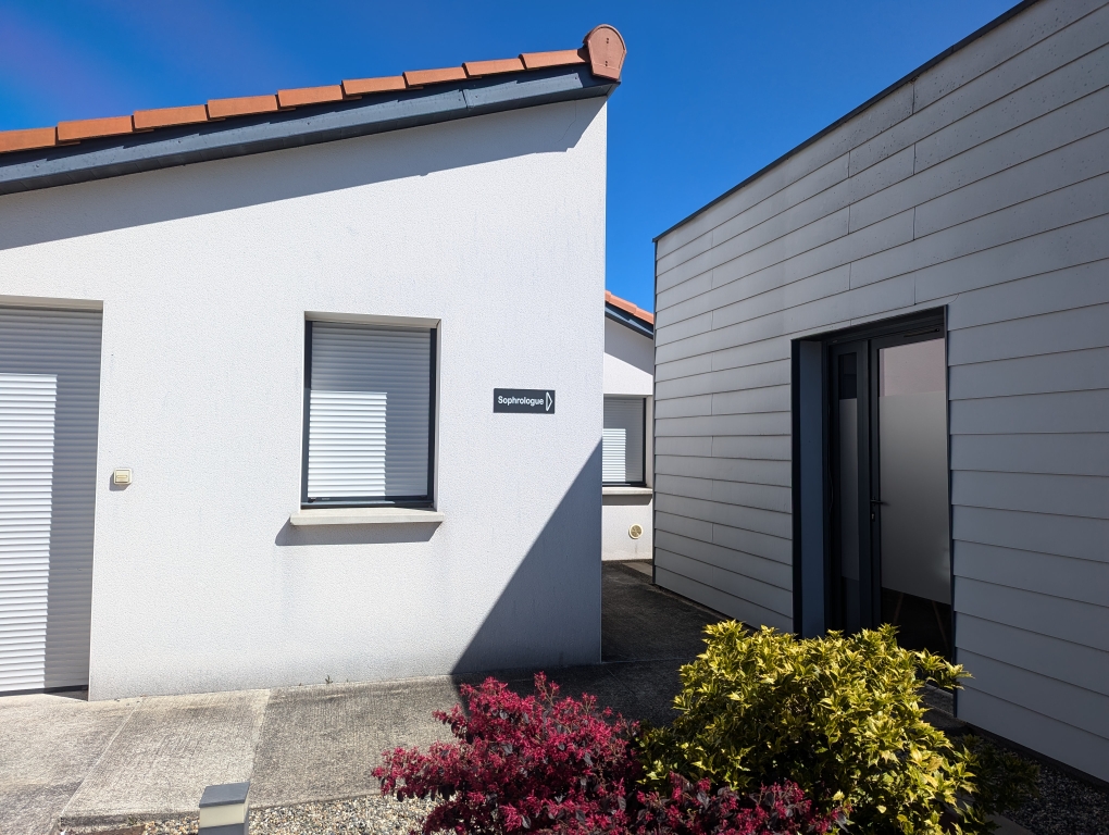 Photo numéro 5 de la galerie de Laura NOEL : . Prendre RDV