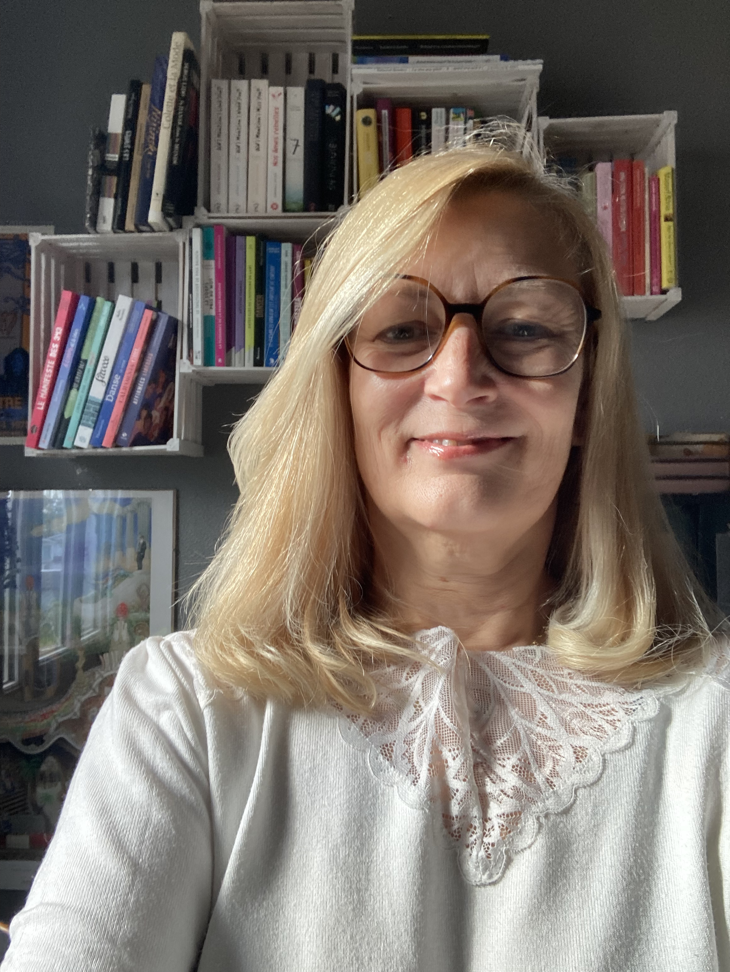 Photo numéro 1 de la galerie de Nathalie Lavallée : . Prendre RDV