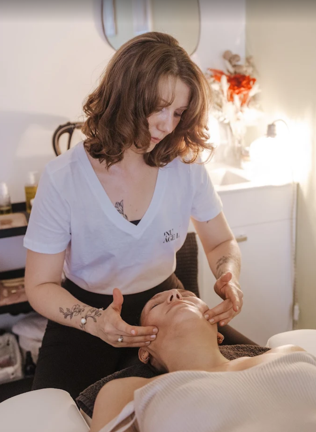 Photo numéro 11 de la galerie de Sandy VUILLAUME : Masseur bien-être à Champagne-au-Mont-d'Or. Prendre RDV