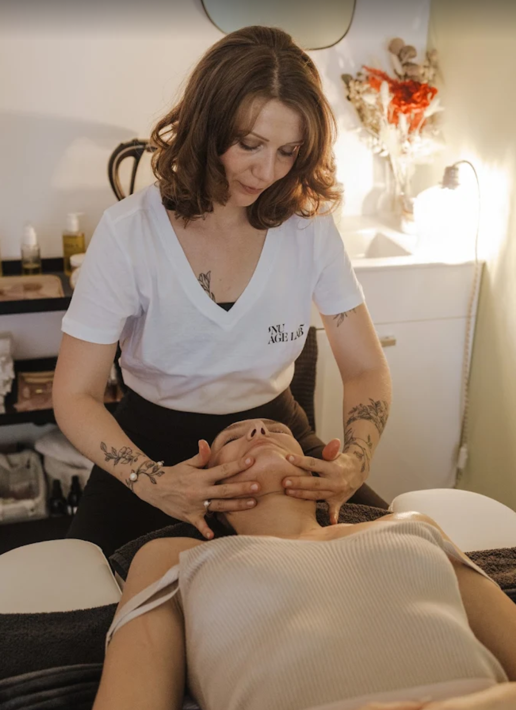 Photo numéro 15 de la galerie de Sandy VUILLAUME : Masseur bien-être à Champagne-au-Mont-d'Or. Prendre RDV