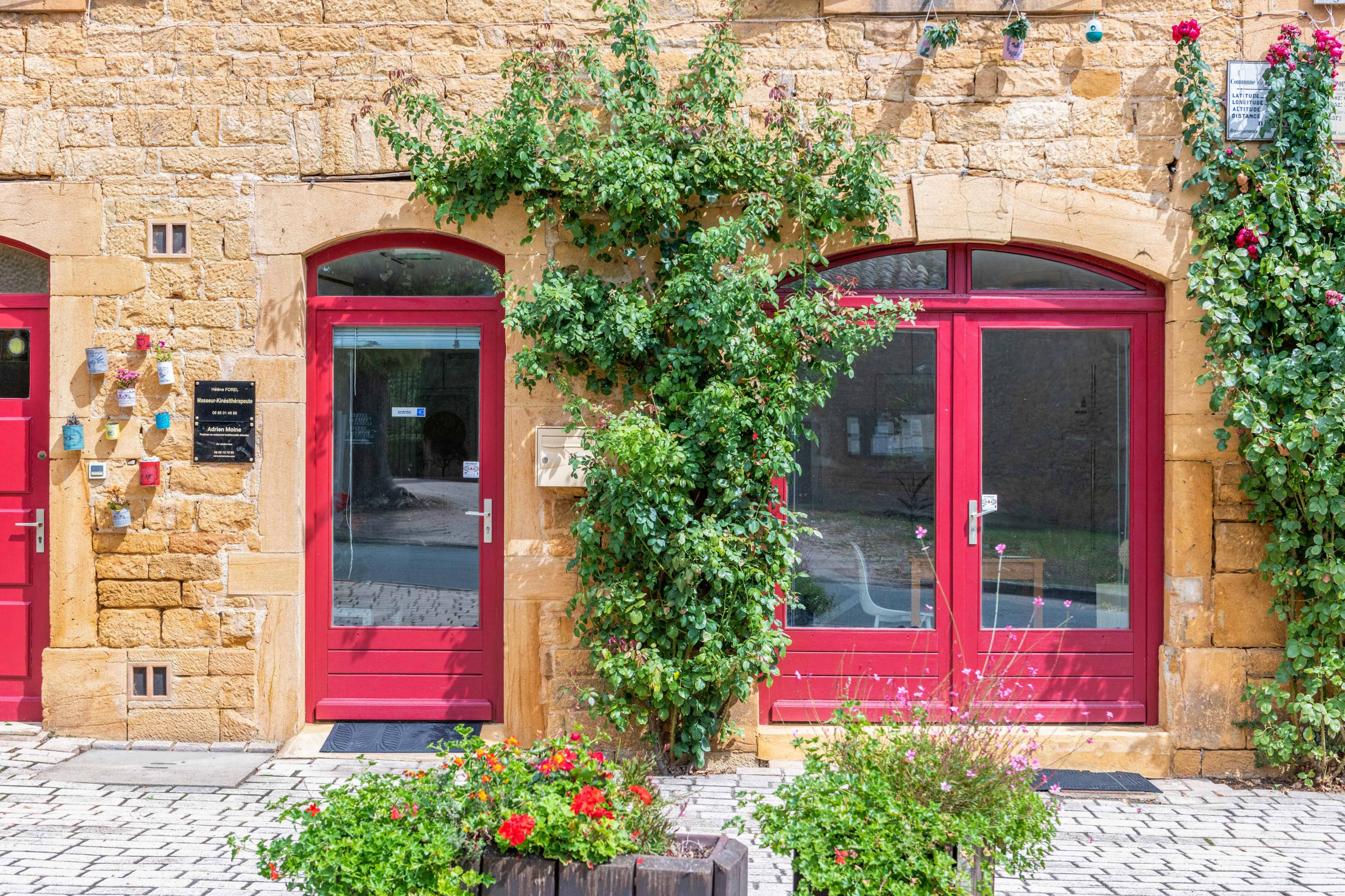 Photo numéro 8 de la galerie de Adrien Moine : Énergétique Traditionnelle Chinoise à Bagnols. Prendre RDV