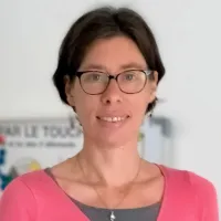  Céline   Ménard  , Kinésiologue à Lyon