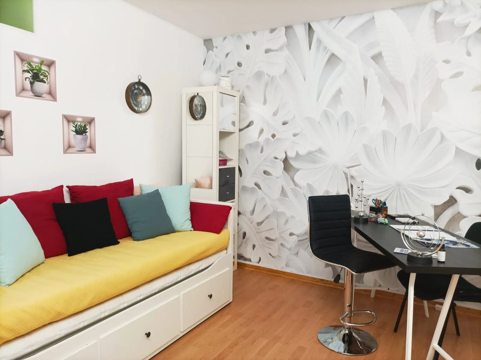 Photo numéro 1 de la galerie de Maïa Chamolt : . Prendre RDV