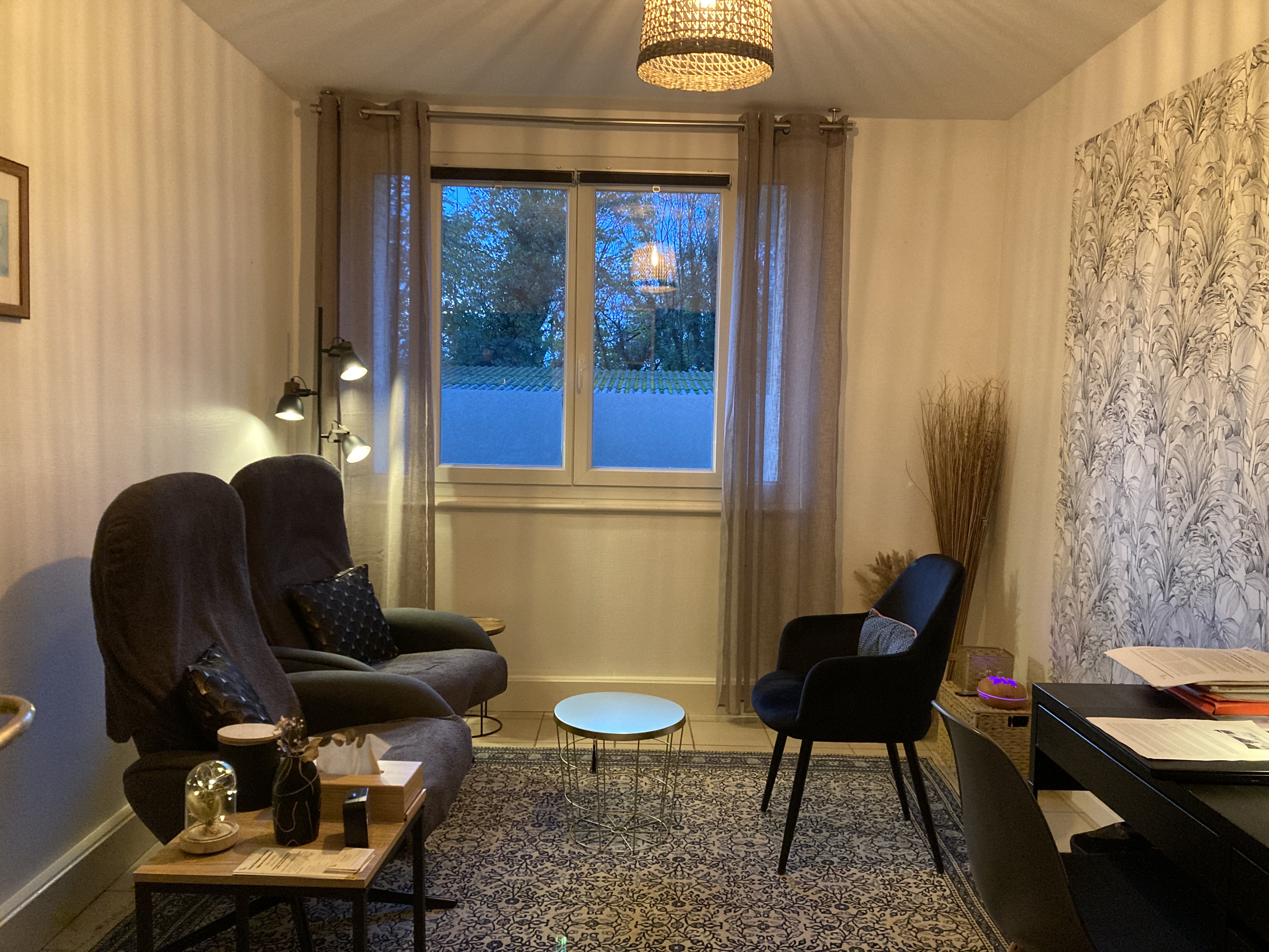 Photo numéro 2 de la galerie de Celine Camier : Thérapeute à Caluire-et-Cuire. Prendre RDV