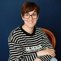  Aude   Louvet   Legueltel  ,  à Lyon