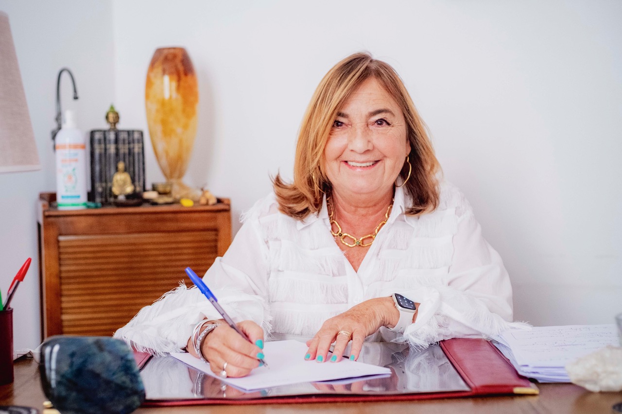 Photo numéro 2 de la galerie de Muriel Amram : Hypnothérapeute à Paris. Prendre RDV