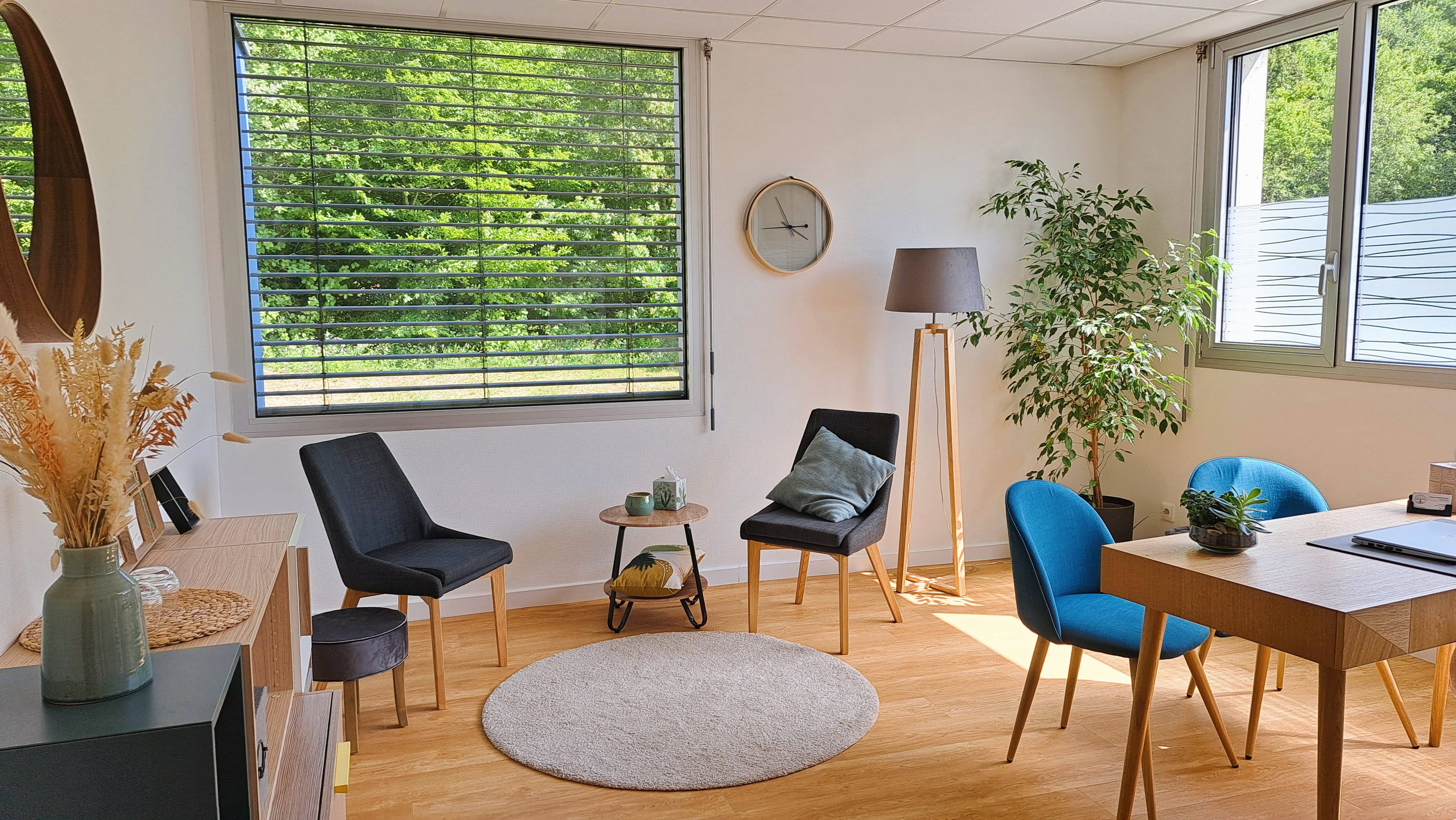 Photo numéro 2 de la galerie de Marie Marvalin : Sophrologue à Mulhouse. Prendre RDV