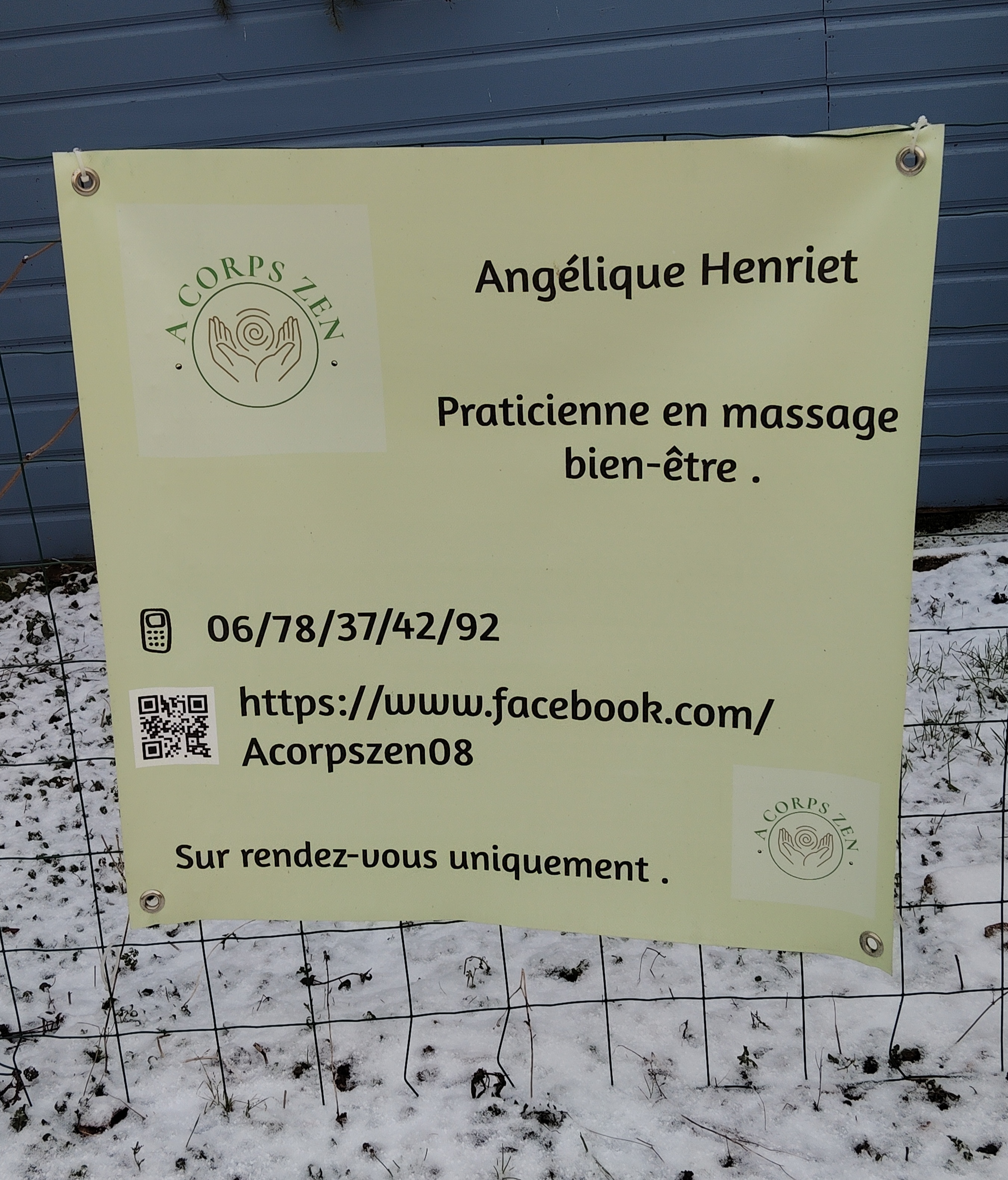 Photo numéro 6 de la galerie de Angelique Henriet : . Prendre RDV