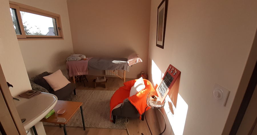 Photo numéro 2 de la galerie de Élisabeth Petit : Aromatologue à Questembert. Prendre RDV