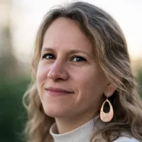  Luce   Massié  , Psychologue à Lyon