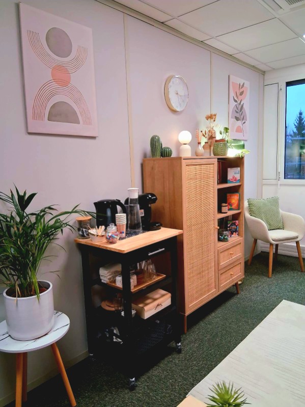 Photo numéro 4 de la galerie de Charlène Botzung : Hypnothérapeute à Metz. Prendre RDV