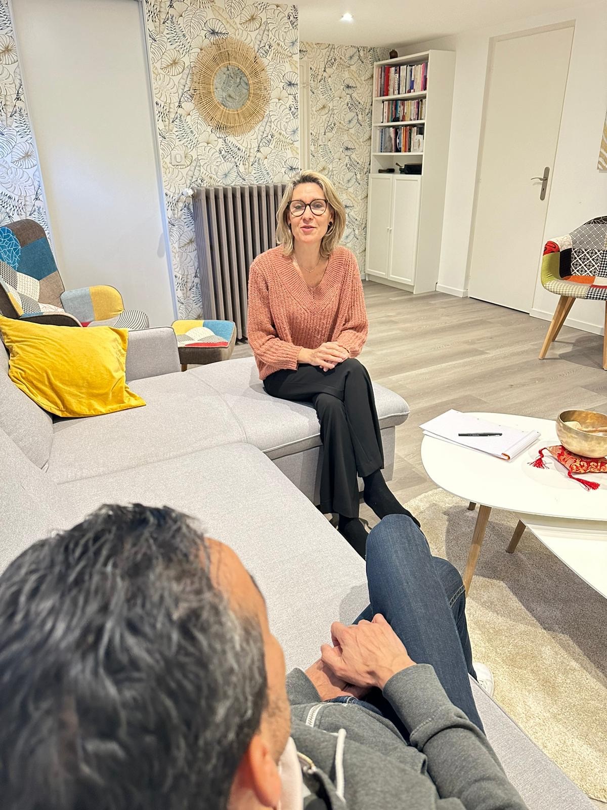 Photo numéro 1 de la galerie de Severine Deschamps : Praticien en EMDR à Bordeaux. Prendre RDV