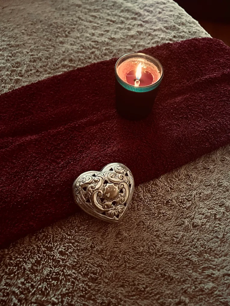 Photo numéro 2 de la galerie de Elsa Ricordel : Massothérapeute à Pompogne. Prendre RDV