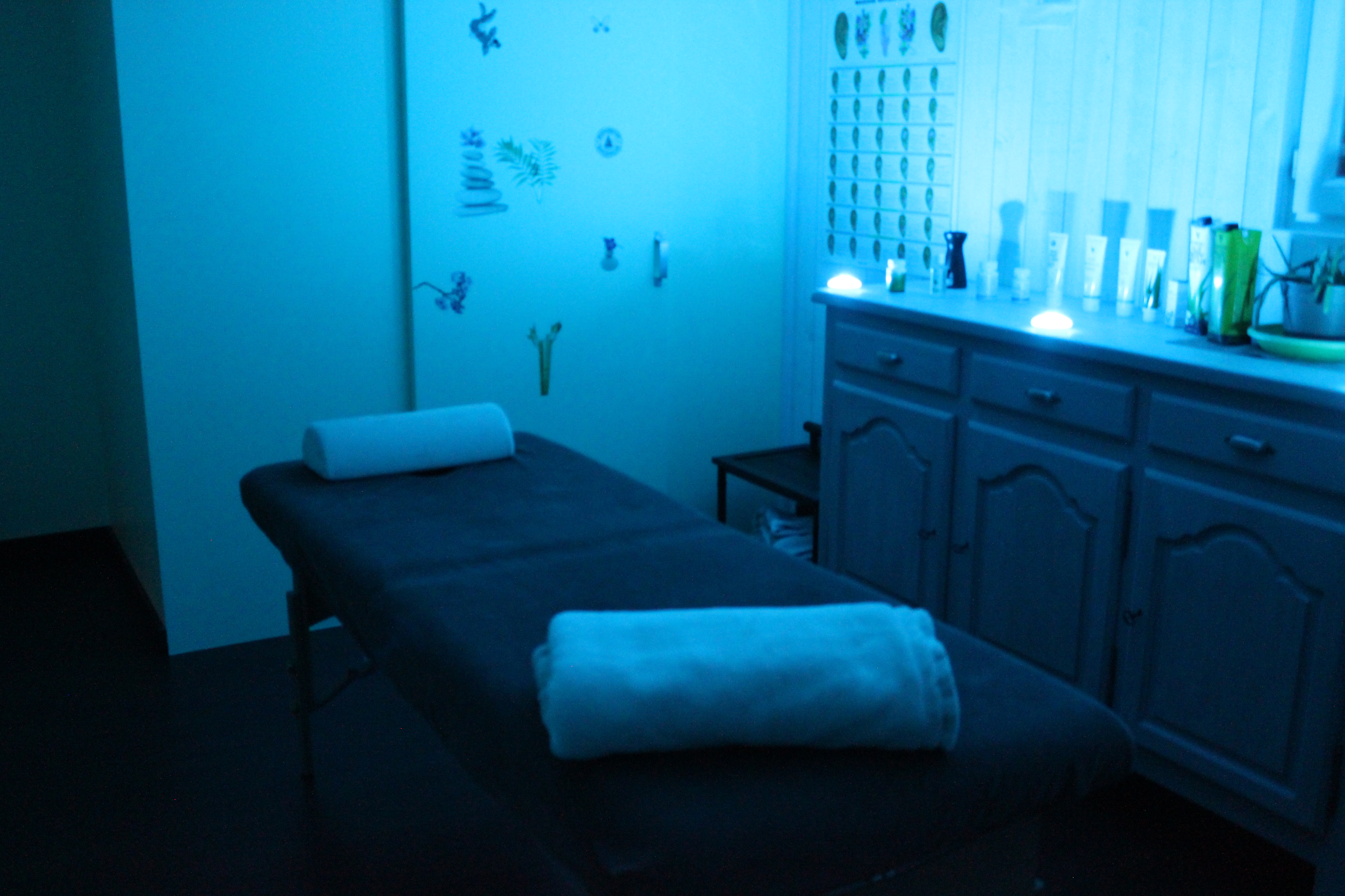 Photo numéro 5 de la galerie de Valérie Touboul : Masseur bien-être à Laval. Prendre RDV