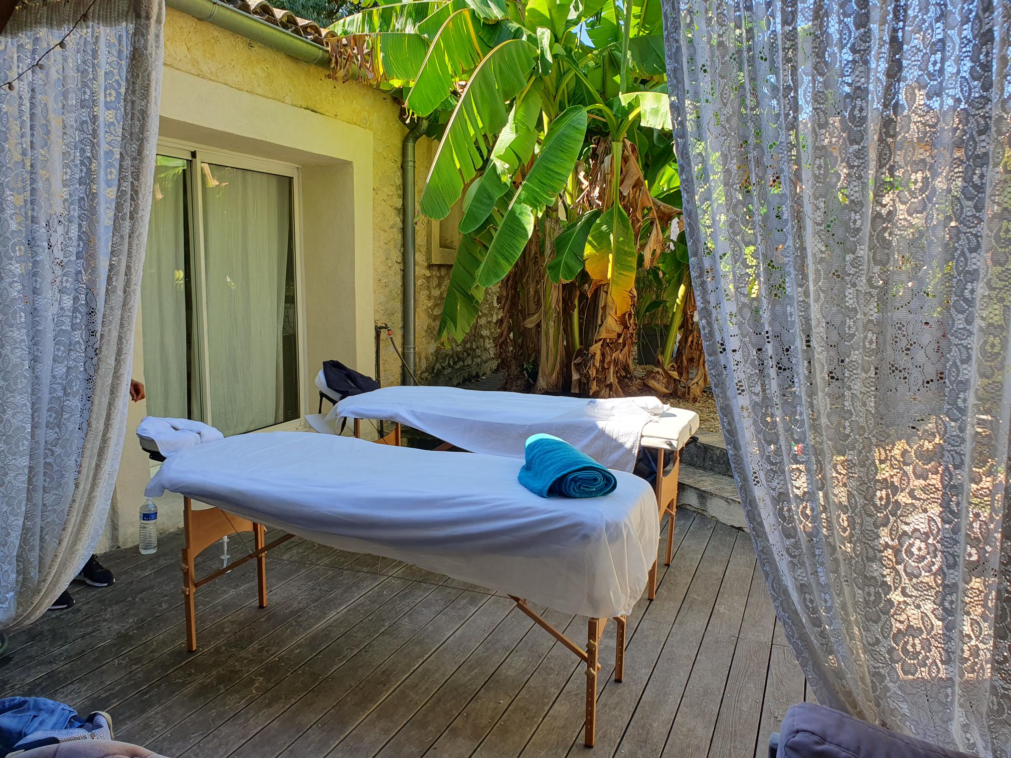 Photo numéro 1 de la galerie de Cynthia Mussard : Masseur bien-être à Montpellier. Prendre RDV