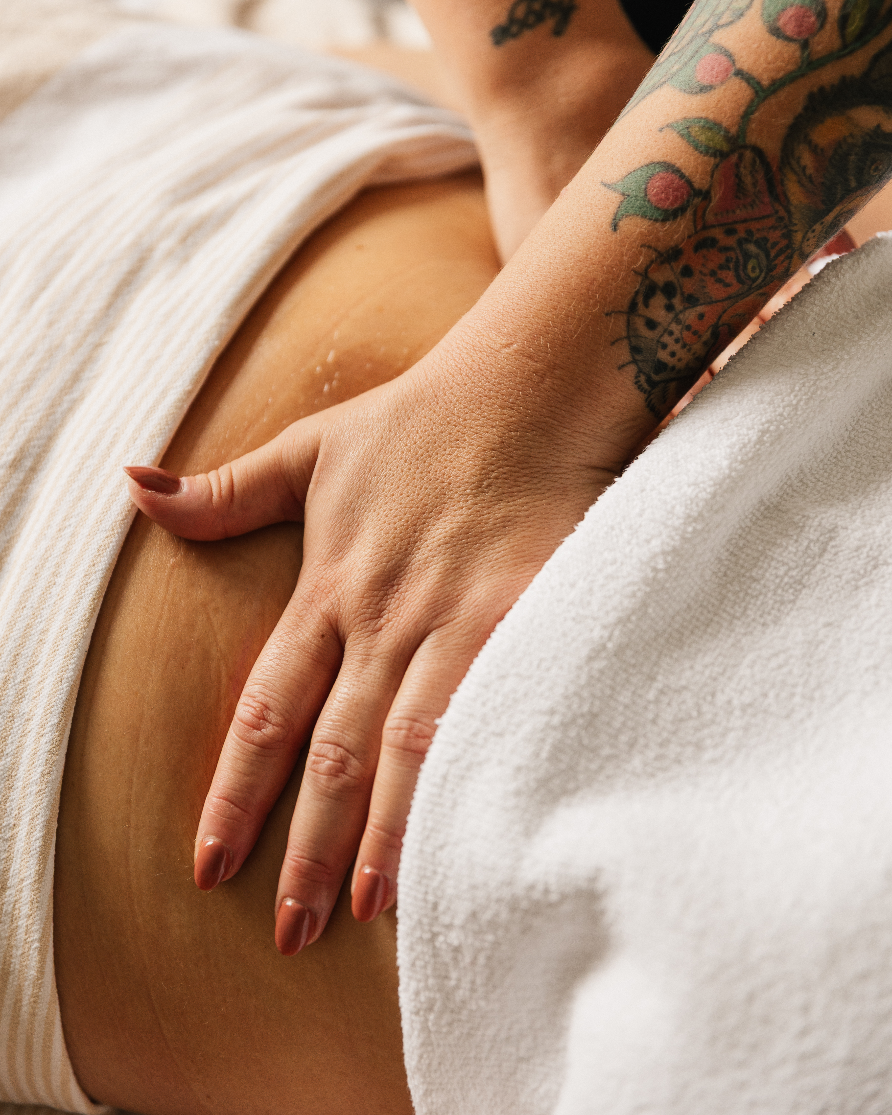 Photo numéro 1 de la galerie de Amandine De Munter : Masseur bien-être à Bordeaux. Prendre RDV