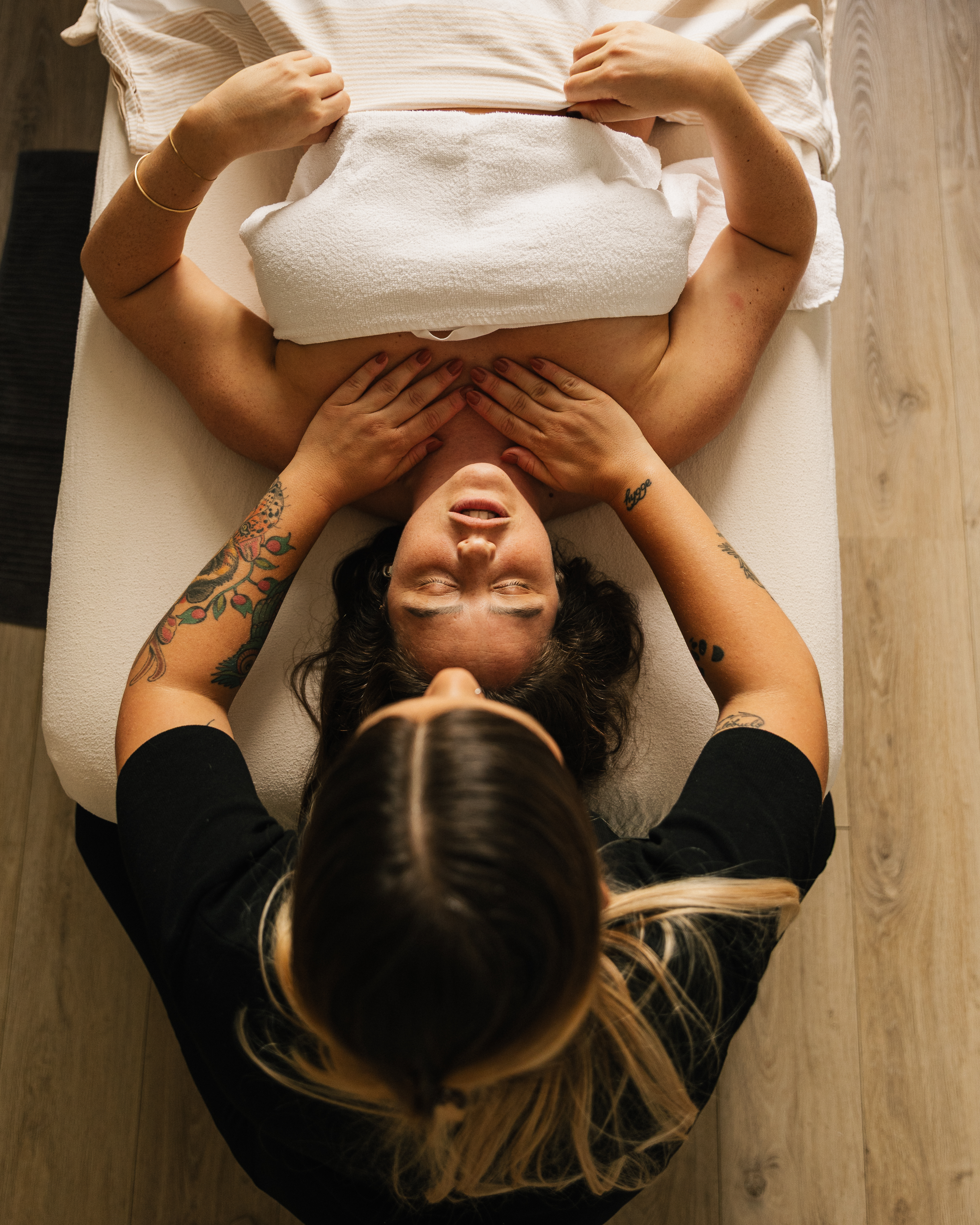 Photo numéro 3 de la galerie de Amandine De Munter : Masseur bien-être à Bordeaux. Prendre RDV