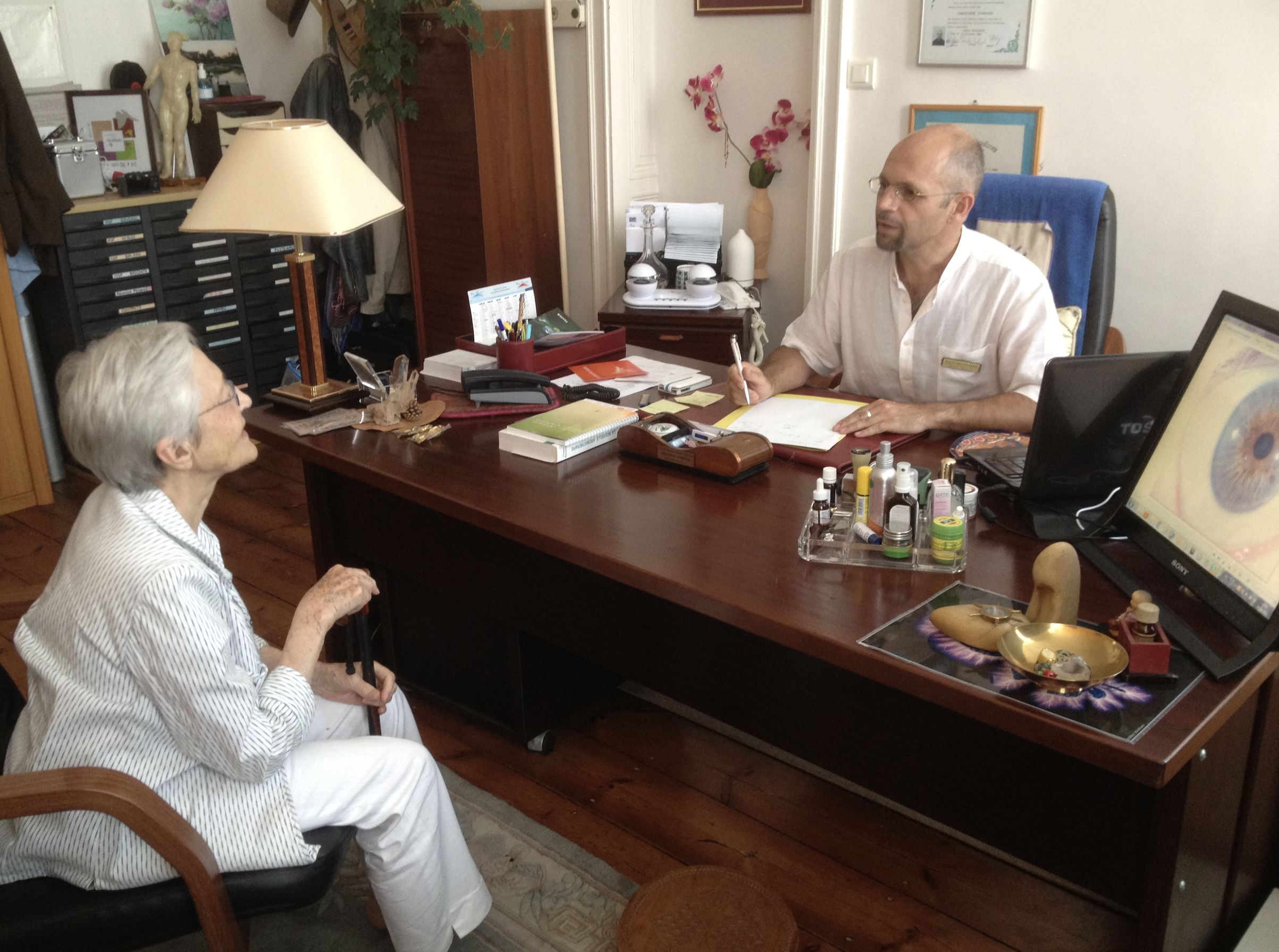 Photo numéro 1 de la galerie de Christophe Cannaud : Réflexologue à Geay. Prendre RDV