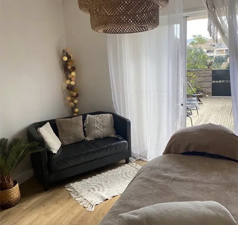 Photo numéro 3 de la galerie de Stéphanie Tartrais Zen Cocooning : Réflexologue à Sainte-Maxime. Prendre RDV