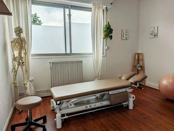 Photo numéro 5 de la galerie de Salomé Sliman : Ostéopathe à Toulouse. Prendre RDV