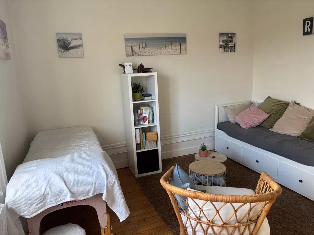 Photo numéro 4 de la galerie de Yannick Semay : Thérapeute à Beynost. Prendre RDV