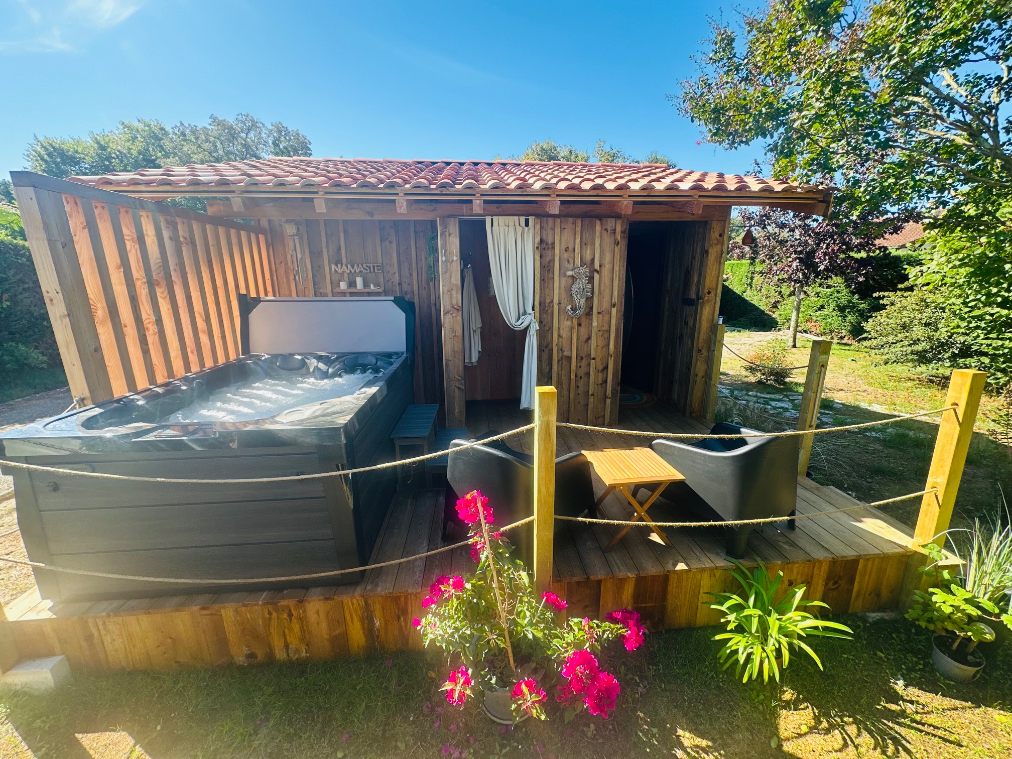 Photo numéro 9 de la galerie de Ingrid Montenegro Le Carrousel Du Bien-Être : Masseur bien-être à Saint-Avit. Prendre RDV