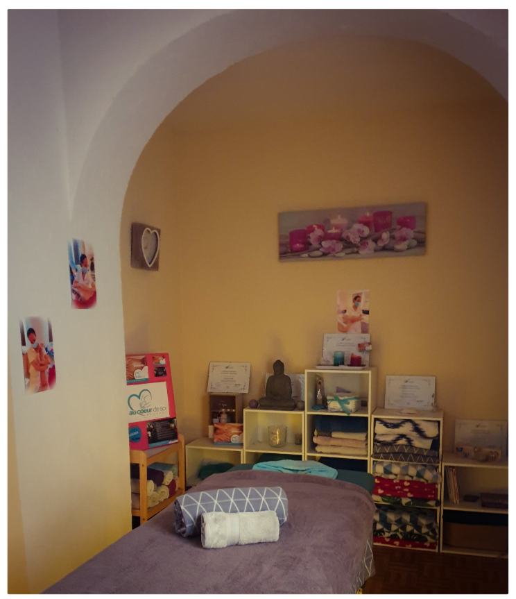 Photo numéro 1 de la galerie de Laurie Rosier : Masseur bien-être à Roanne. Prendre RDV