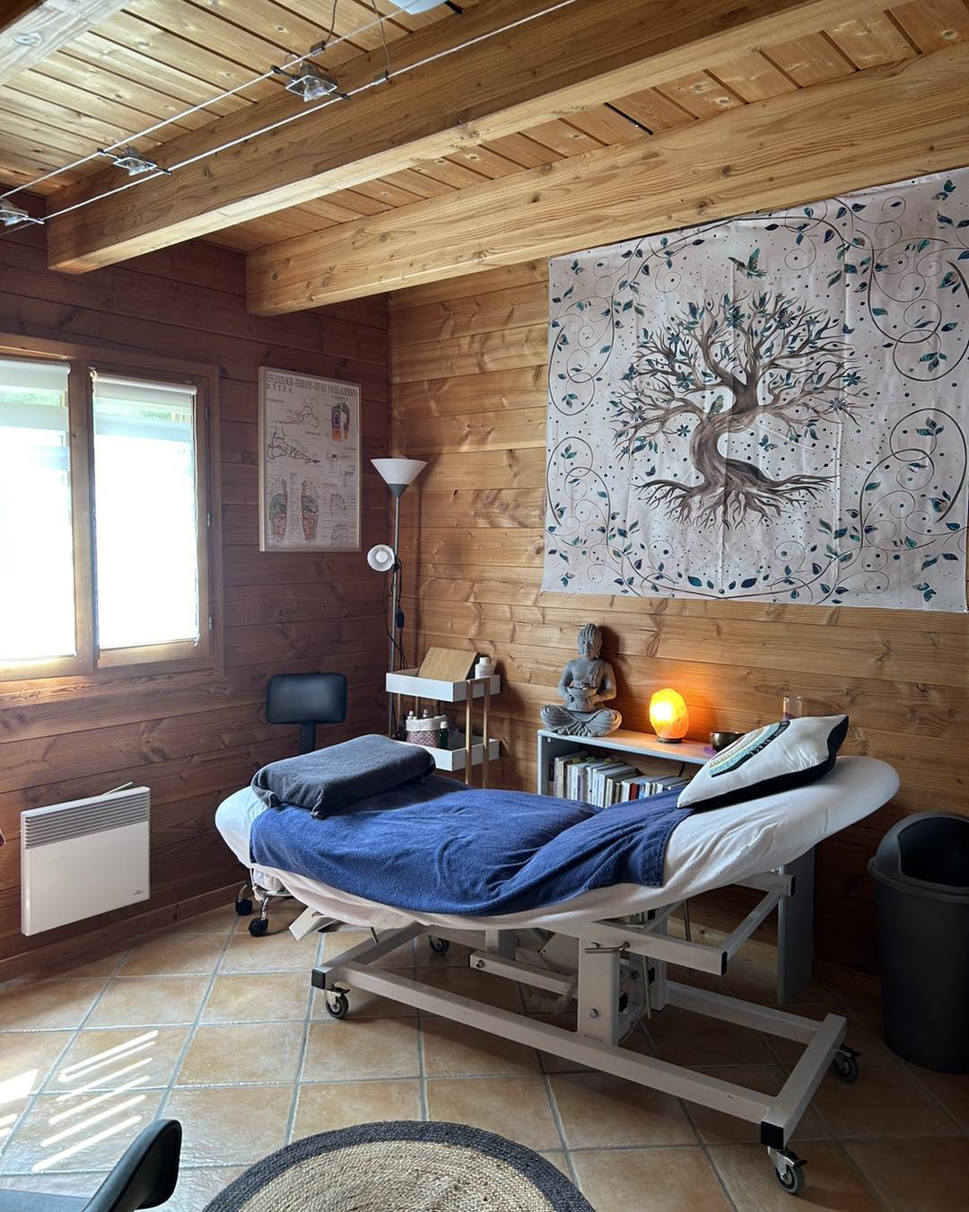 Photo numéro 2 de la galerie de Mireille Ruche Jond : . Prendre RDV