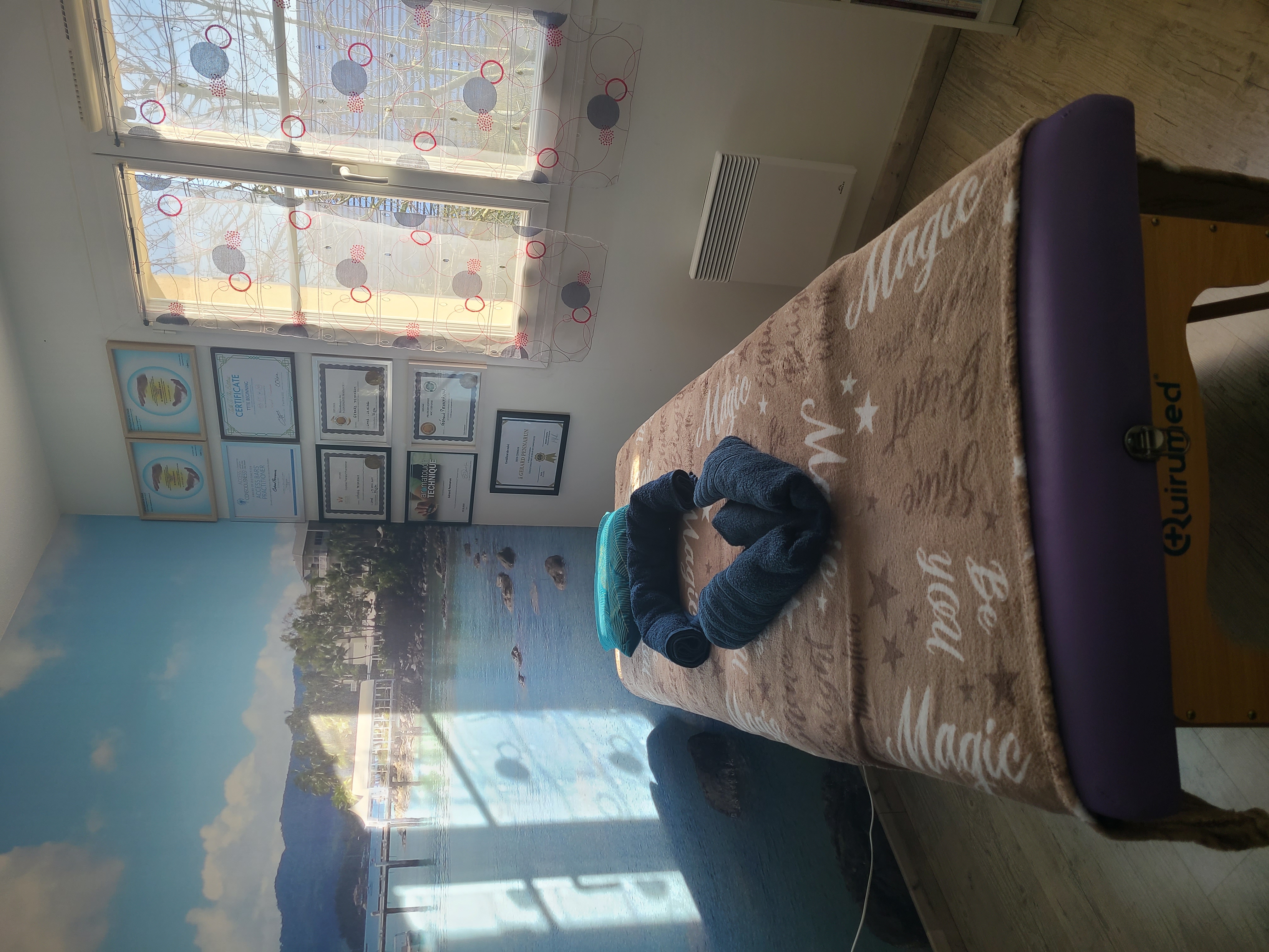 Photo numéro 2 de la galerie de Gérard Pennarun : Masseur bien-être à Linas. Prendre RDV