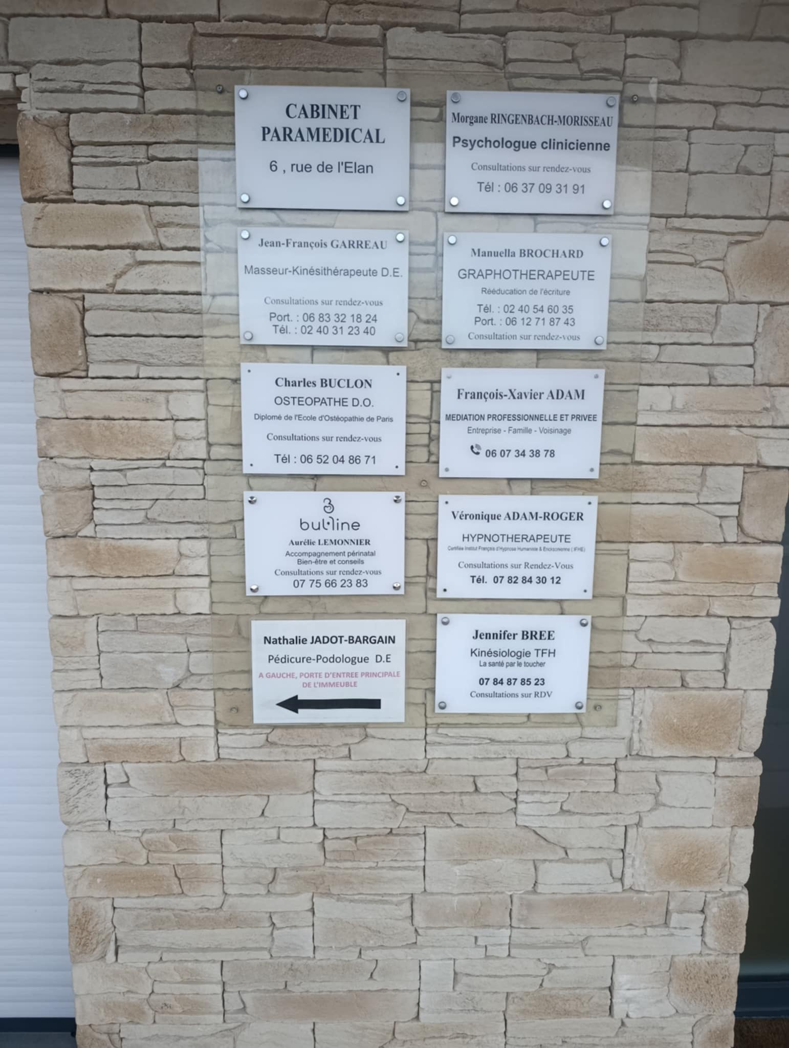 Photo numéro 1 de la galerie de Aurélie Lemonnier : Masseur bien-être à Sorinières. Prendre RDV