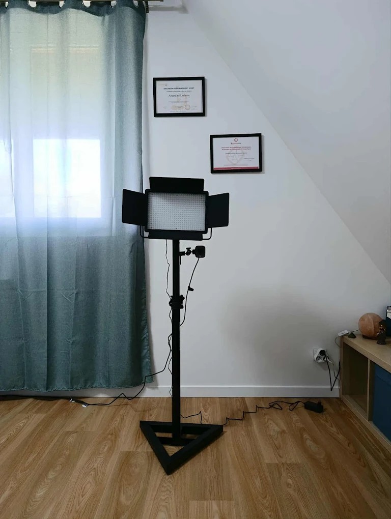 Photo numéro 5 de la galerie de Amandine Louapre : . Prendre RDV