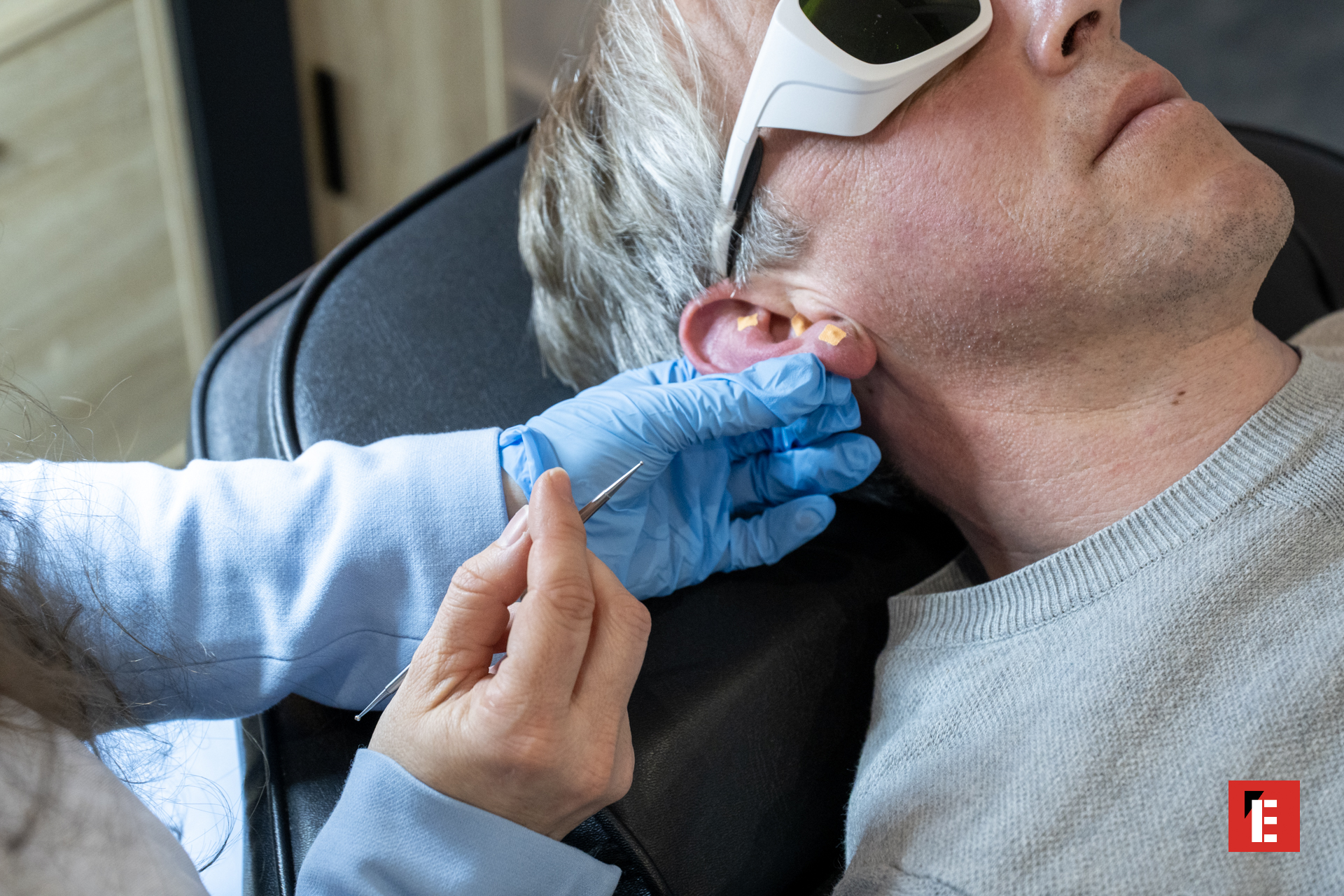 Photo numéro 29 de la galerie de Laserhappy Toulouse - Laser Anti Tabac Et Addictions : Réflexologue à Toulouse. Prendre RDV