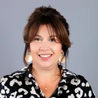  Myriam   Bennaï  , Coach professionnel à Lyon